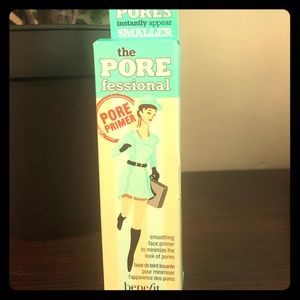 Benefit Cosmetics: POREfessional Primer